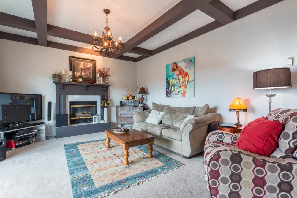 helmsing homes for sale | 2325 Evelyn Heights | Anthea Helmsing & Gay helmsing | Victoria BC